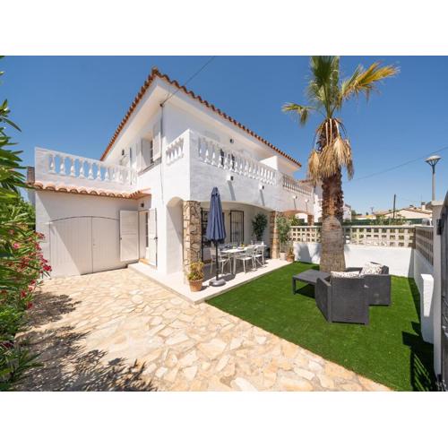 3 bedroom villa in L\