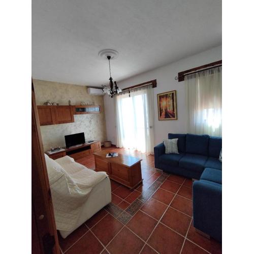3 Bedrooms Apartment