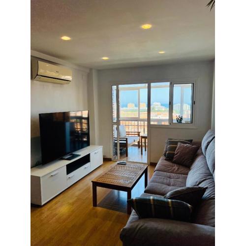 3 Bedrooms Apt WITH THE SEA VIEW