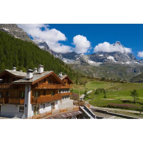 3 Chalets Aparthotel
