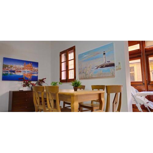 3 Floors Villa on Promenade 4 bedrooms 3 bathrooms V1