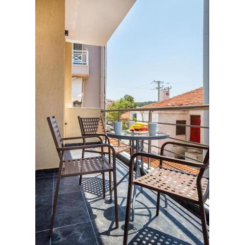 3 guests apartment in Thassos