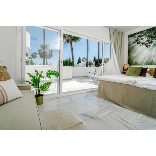 3 Townhouse with private garden in Marbella