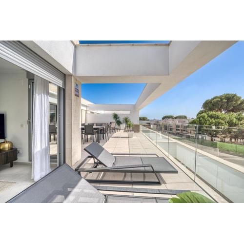 3065 Luxury apartment in the heart of Elviria