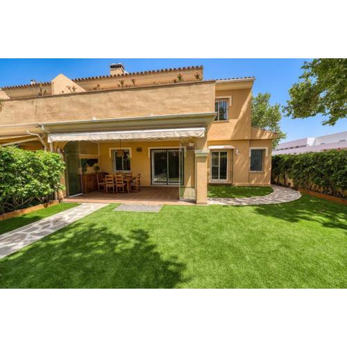 3068 Luxury Family Townhouse in Elviria, Marbella