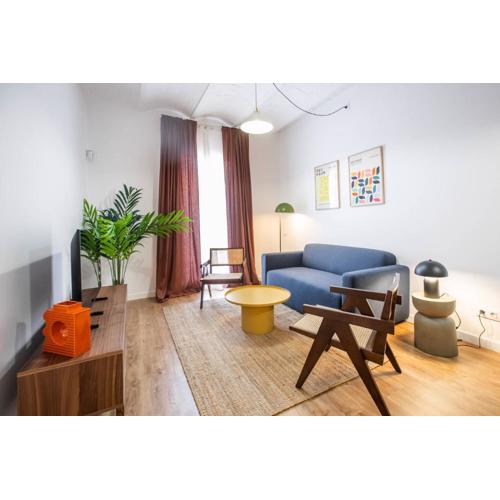 33PAR1094 - Magnific 2BR Flat in Poble Sec