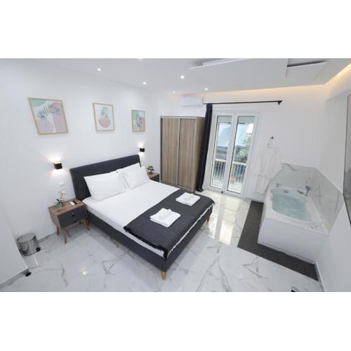 3bd jacuzzi mansion