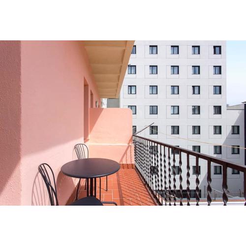 3BD only for Families in Poblenou next to the beach!