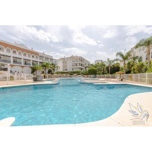 3Bdr 2 Bath Apt with parking in the best location