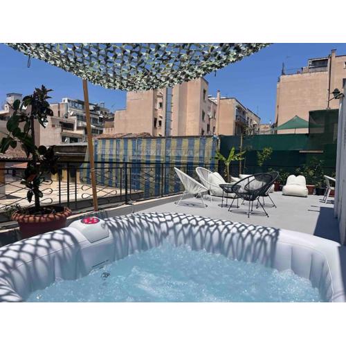 3BDR IDEAL CENTRAL ATHENIAN APT