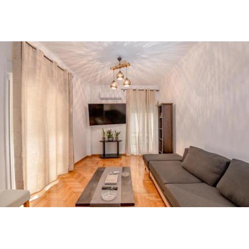 3Bedroom Apartment Near Acropolis
