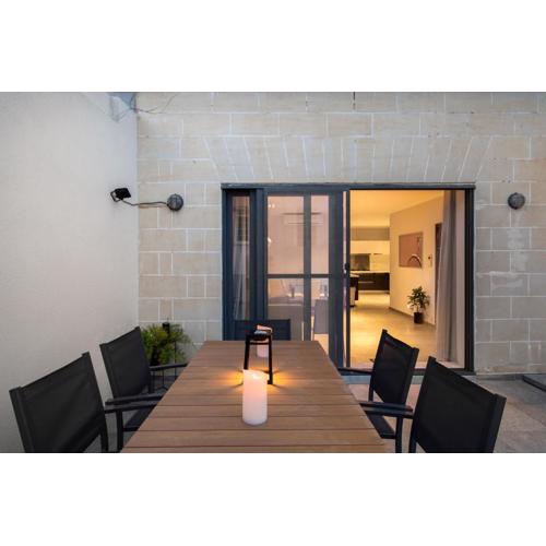 3BR Penthouse with huge terrace - Sliema, Triq Trofimu
