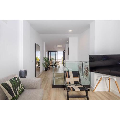 3BR Portview Luxury Penthouse & Terrace