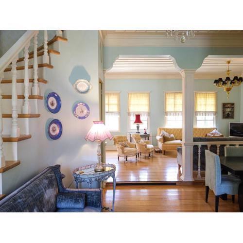 3BR Venetian-style Villa in Mytilene City Centre