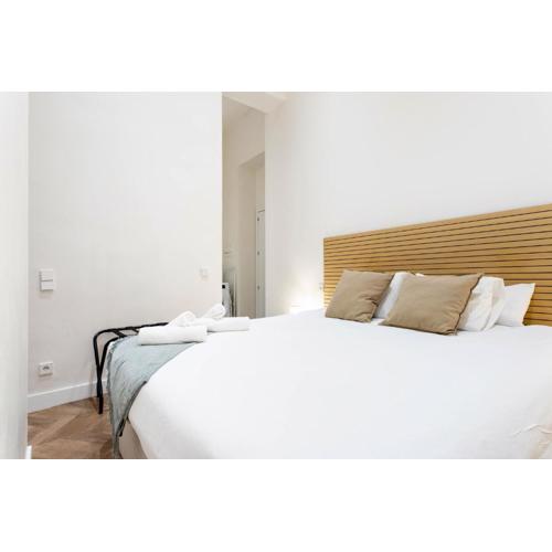 4- Hotel-style apartment in Puerta del Sol