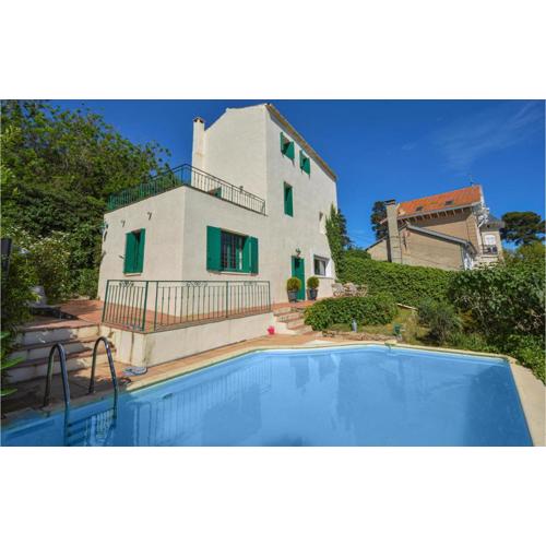 4 Bedroom Lovely Home In Sète