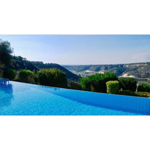 4 bedroom Villa Kourion with private pool, Aphrodite Hills Resort