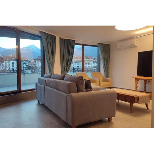 4-bedrooms luxury apartment very close to ski lift
