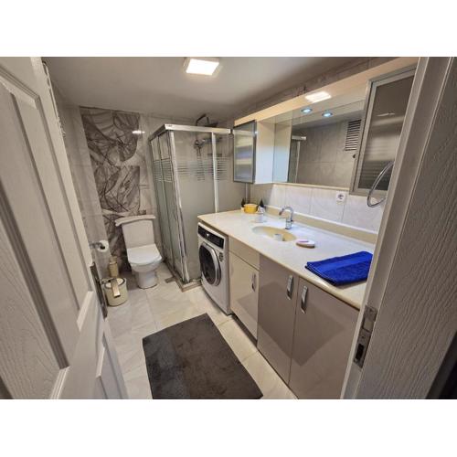 4-room, warm house, near the sea, next to the historic elevator