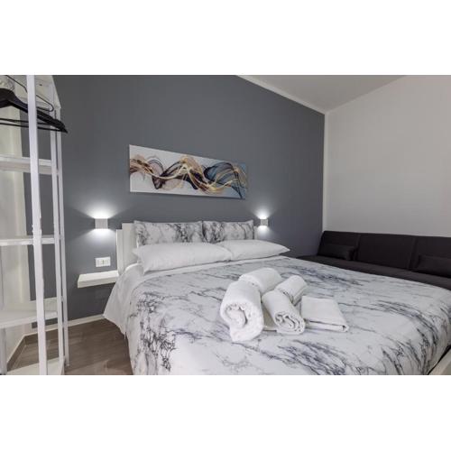 4 Rooms