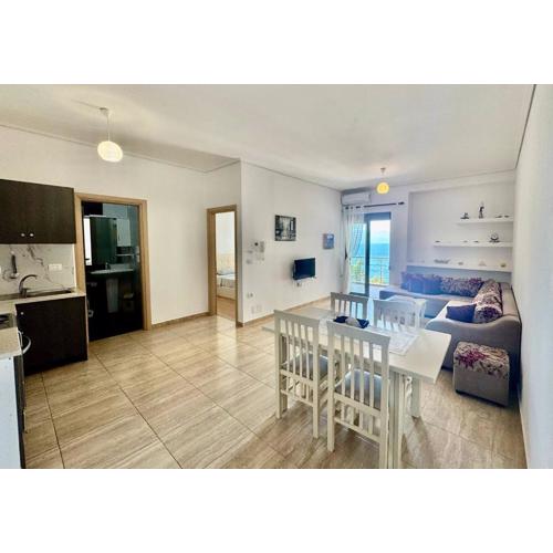 4 Seasons Sea View Apartment