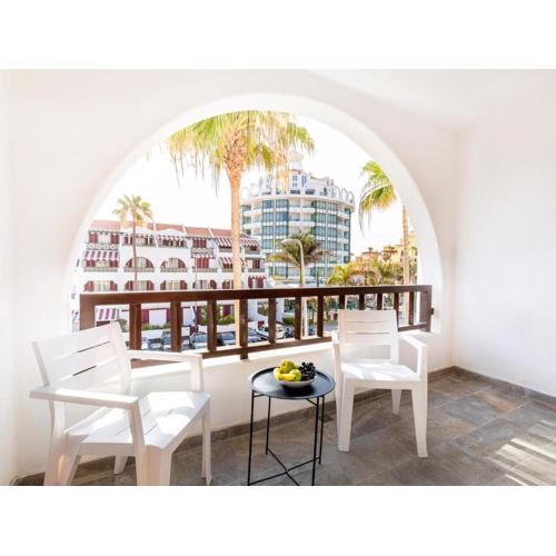4008 Great location in Las Americas, Sea Front!