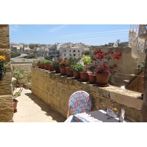 400YR Farmhouse in Xaghra Gozo - Entire Farmhouse