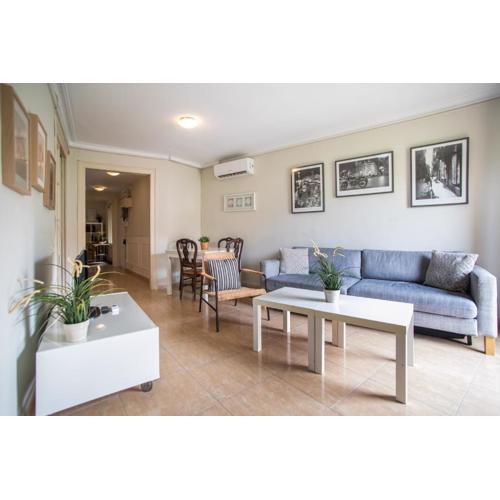 42man1018 Centrally located flat in Sant Antoni