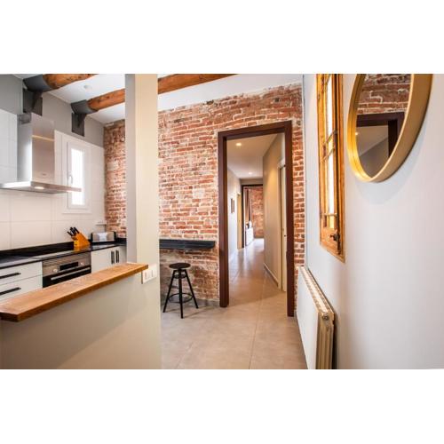 43MAL1000-Nice&Bright 2BR flat next to Sagrada Familia