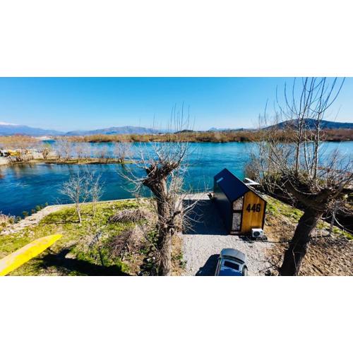 446 Tiny House Zues