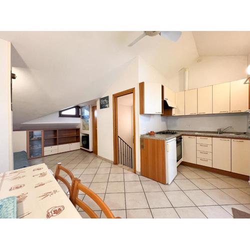 48 Trilocale vista mare