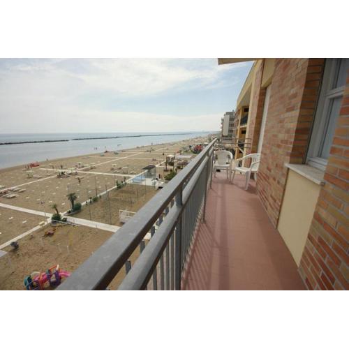 49 Trilocale con affaccio sul mare