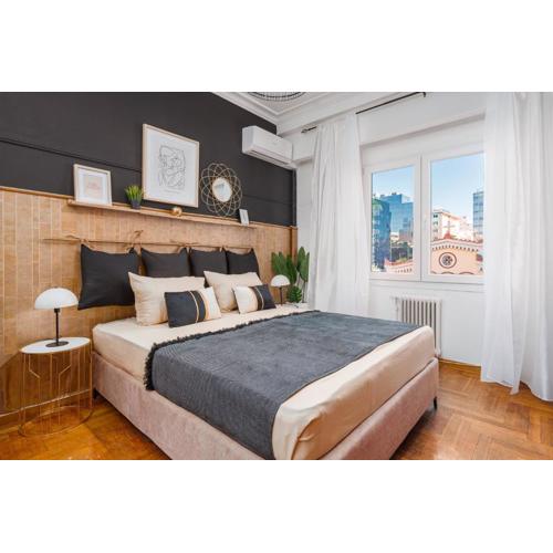 4BED apartment in the center of Athens