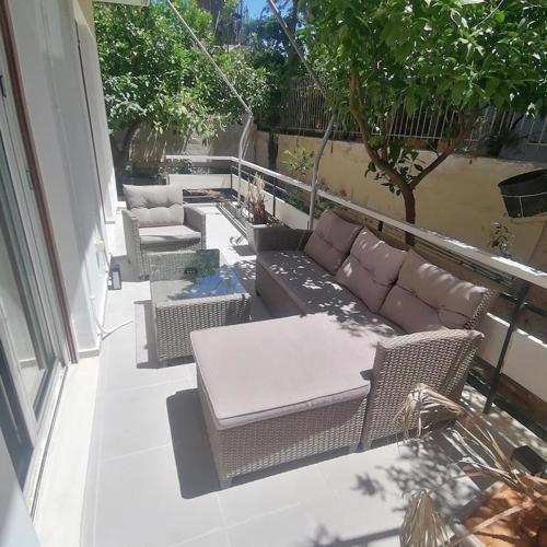 4pax, central Voula, market, beach