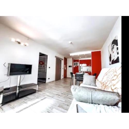 5. Cozy apartment in Las Americas