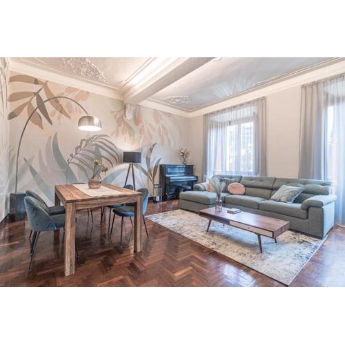 [5 min Historic Center] Luxury White Lotus Mansion