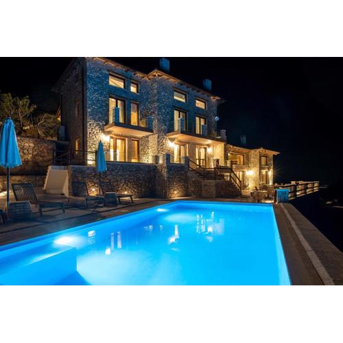 5 Raches Suites