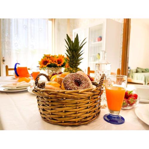 [50m from the sea] Villa Smeralda