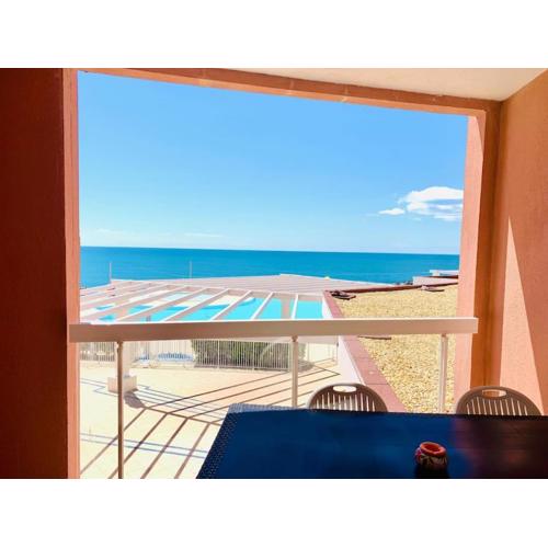 557 Cap Corniche Front de mer Clim Parking