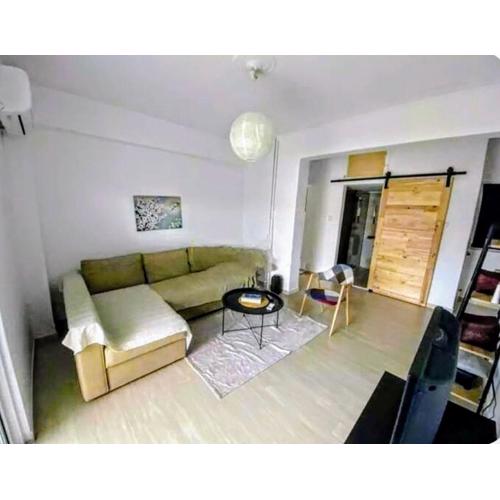55sm apartment Voula 4pax