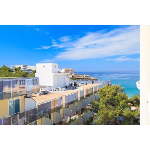 602 Cala Forn Salou Side sea views Direct access to the beach