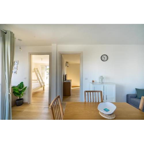 +61 - Sea View Apartment