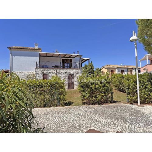 638- Trilocale al primo piano di una villetta al Residence Adamo ed Eva - PISCINA, SPIAGGIA e MINICLUB al White Beach Club inclusi nel prezzo
