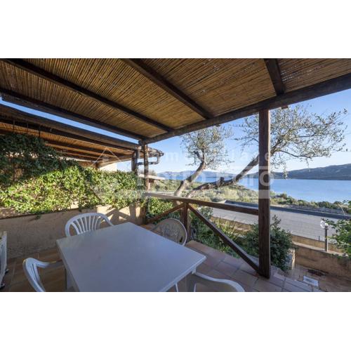 6D - Bilocale con stupenda vista mare Porto Mannu