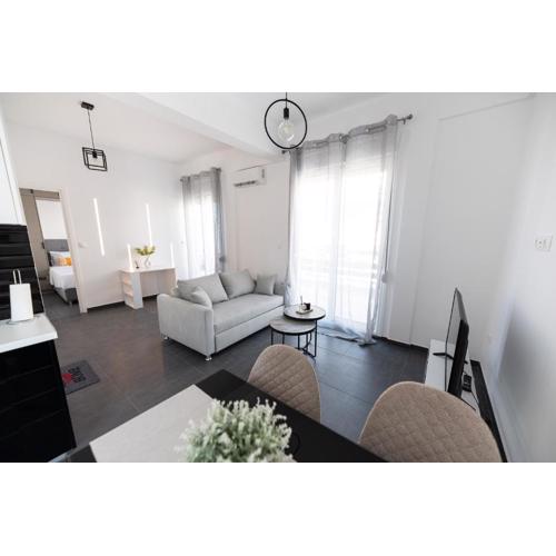 6th floor apartment 5min from Omonoia Subway Station