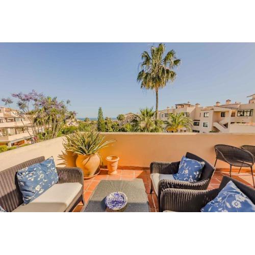 75-Apartment with Views in Elviria, Marbella