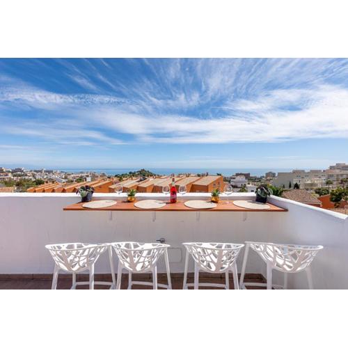 797 HOLIDAY RENTALS - Espectacular atico con vistas para 6