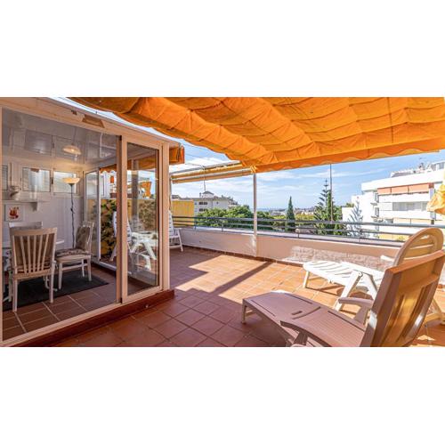 797 HOLIDAY RENTALS - Piso para 4 con amplia terraza al jardin y al mar