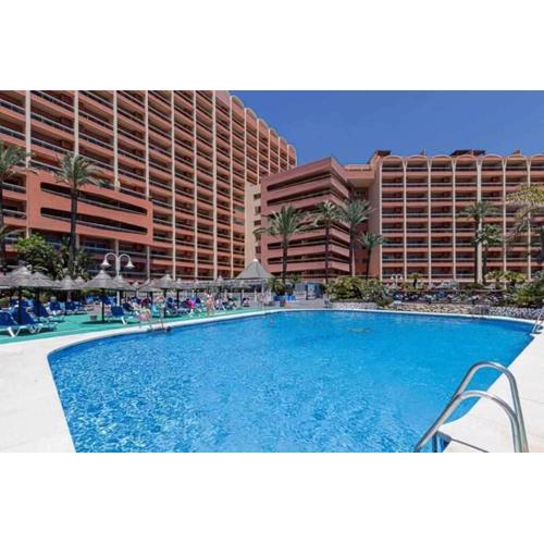 797 Holiday Rentals- Apartamento en Hotel Sunset frente al mar