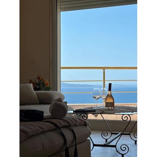 85m2 Stunning Sunset Couple Apartment